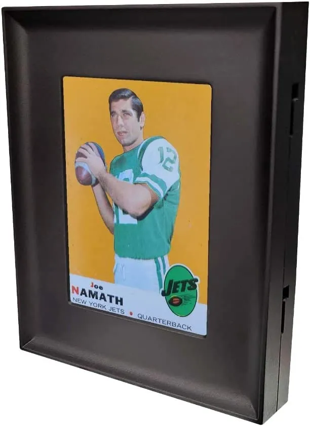 BCE Interlocking Sports Card Frames - 6 Frames & Toploaders