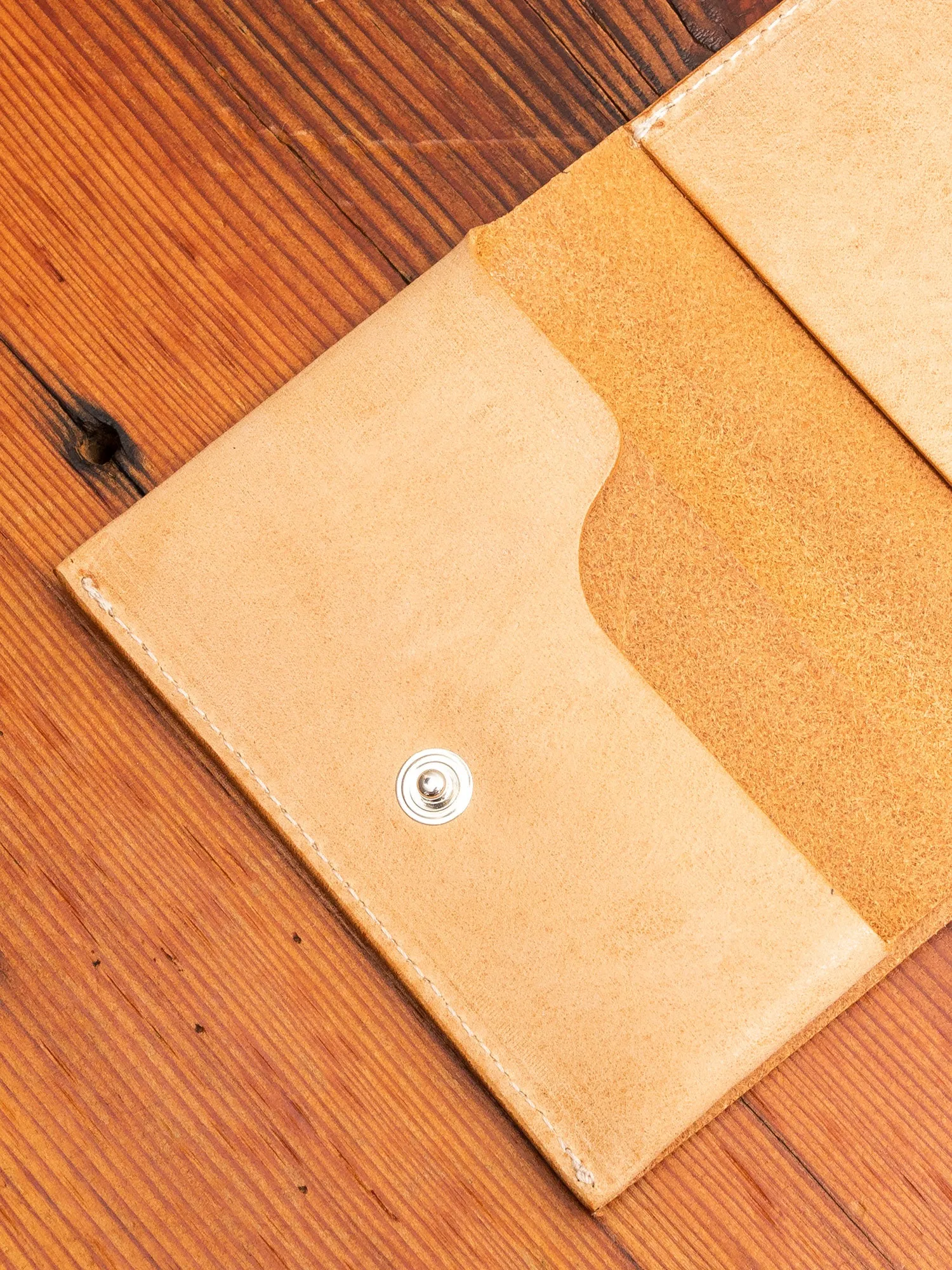 Compact Card Case in Natural