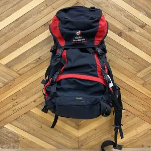 Deuter - AirComfort Vario Futura 40 10 Hiking Backpack: Black Red --50L