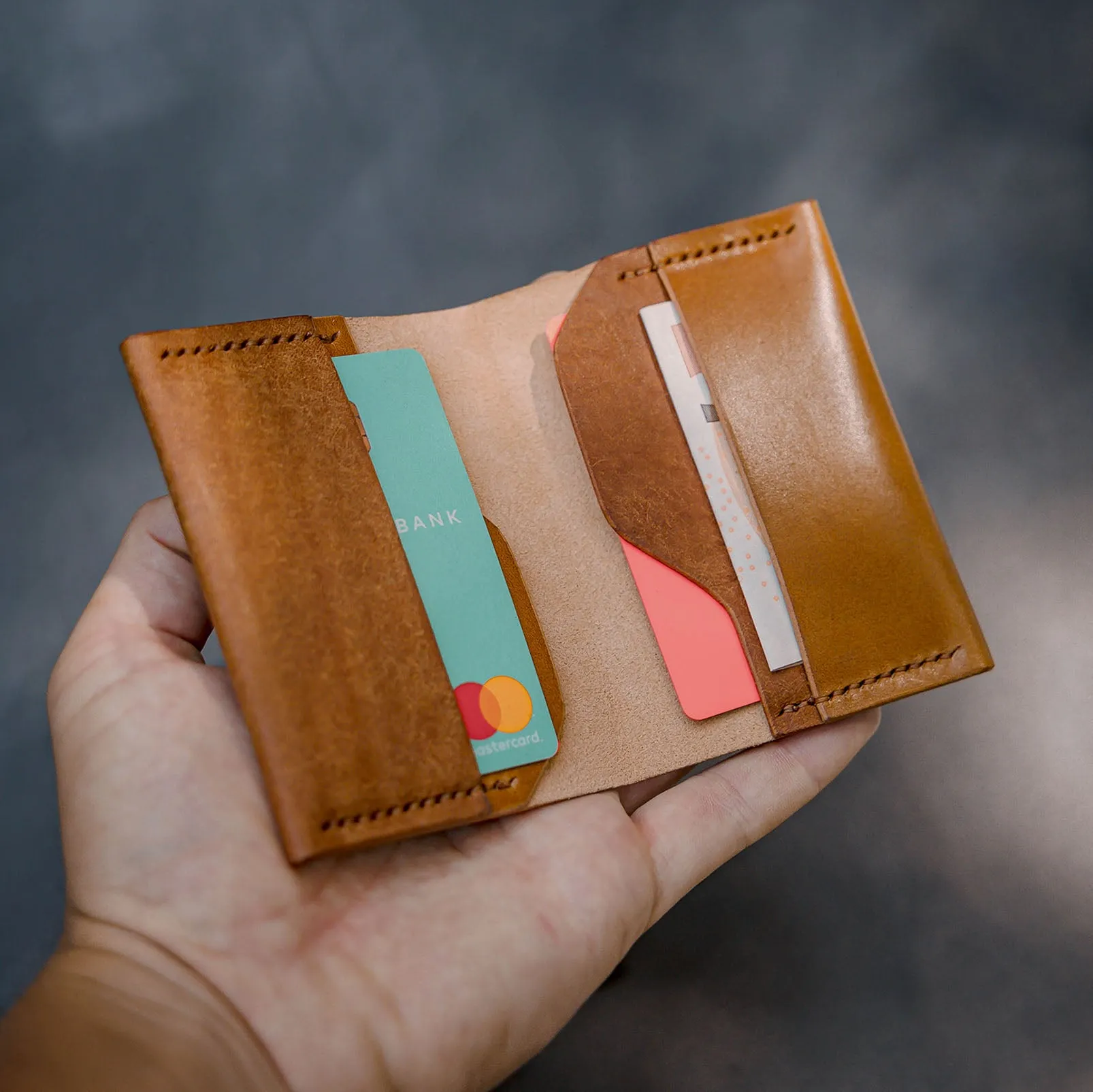 The Minimalist Wallet - Tan